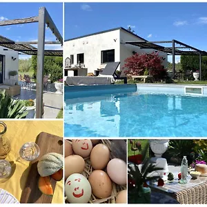 Le Galinié Chic'art. Un Bel Atelier Avec Piscine Ferienhaus